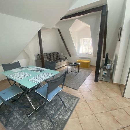 Appartement De Charme Rue Du Chateau Auray Esterno foto